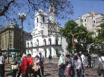 Plaza de Mayo em Buenos Aires - El Cabildo (Instituição dos tempos da coroa onde se reuniam os notáveis que definiam o destino da comunidade argentina)