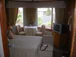 Nosso quarto no Hotel Cabañas Los Alerces em Puerto Varas. Esse Hotel fica em frente ao Lago Llanquihue